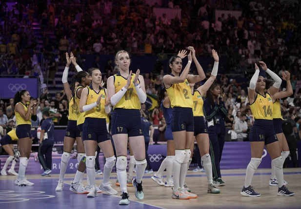 Jogos Olímpicos Paris 2024 - Vôlei feminino - Brasil enfrenta os EUA na semifinal olímpica