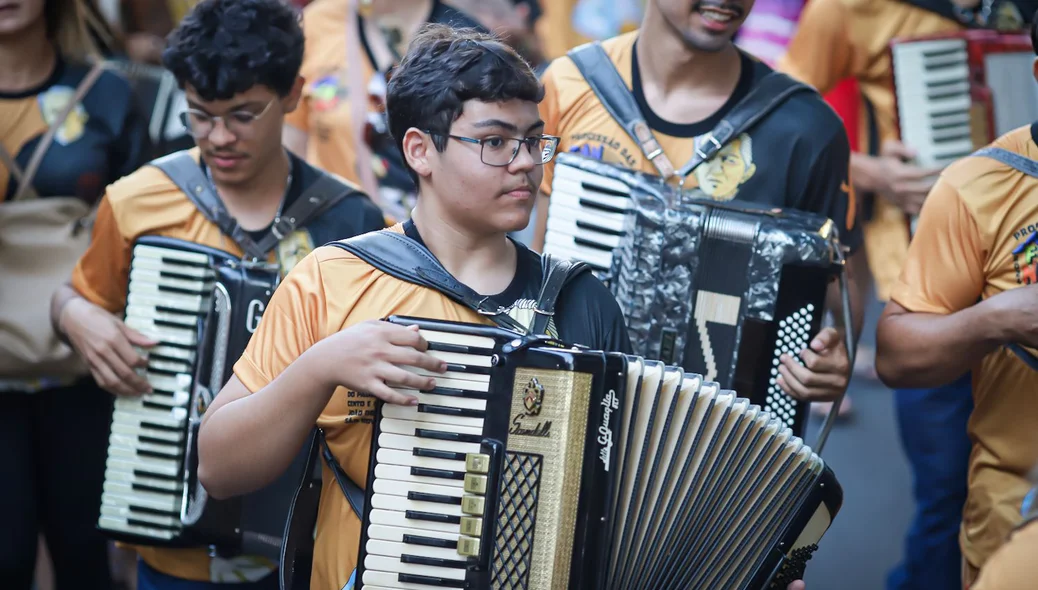 Jovens sanfoneiros participaram do evento