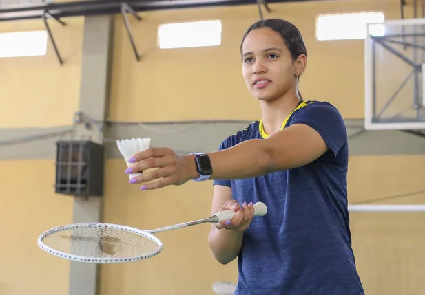 Juliana Viana se preparando para a partida