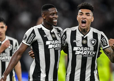 Luiz Henrique e Igor Jesus marcaram os gols do Botafogo