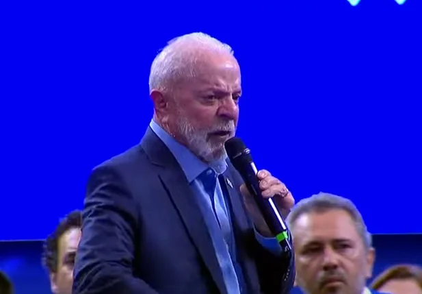 Lula disse que mulher sem profissão corre risco de ser agredida por marido