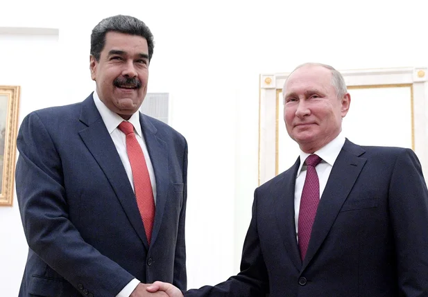 Nicolás Maduro e Vladimir Putin