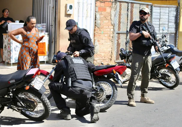 Operação Rastreados em Água Branca