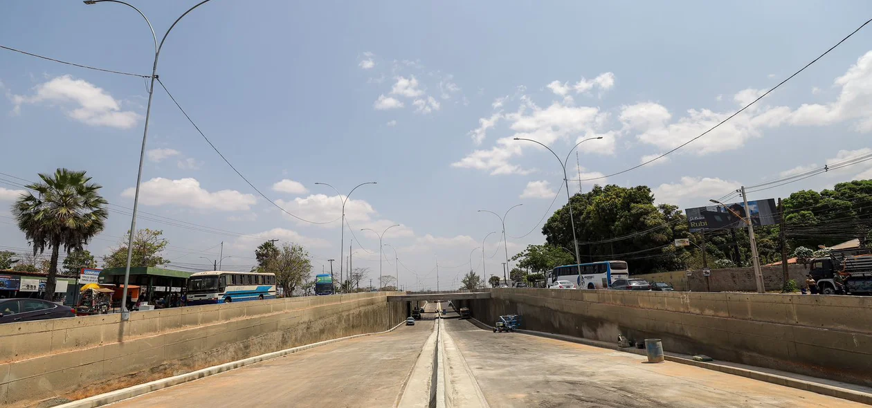 Rebaixamento da Avenida João XXIII em Teresina