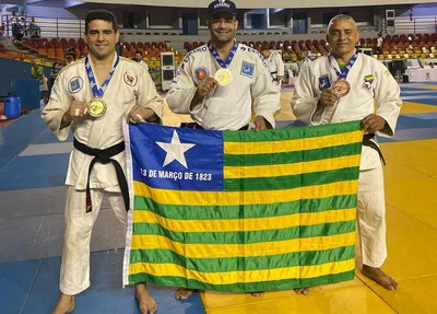 Soldado Stanley Torres com mais uma medalha