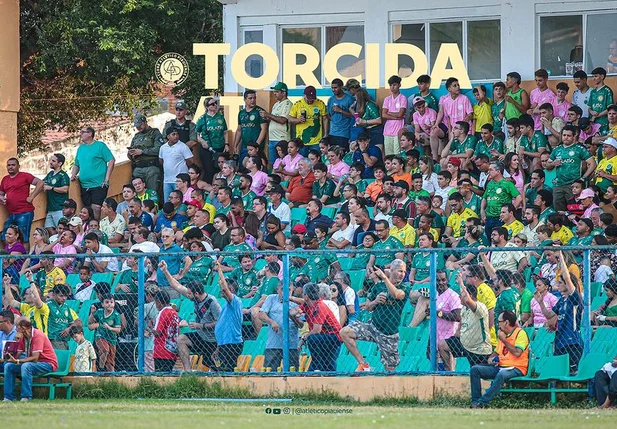 Torcida do Atlético Piauiense presente na estreia do Campeonato Piauiense Série B 2024.