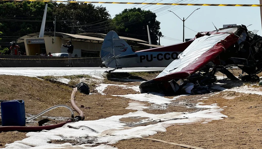 Aeronave após a queda