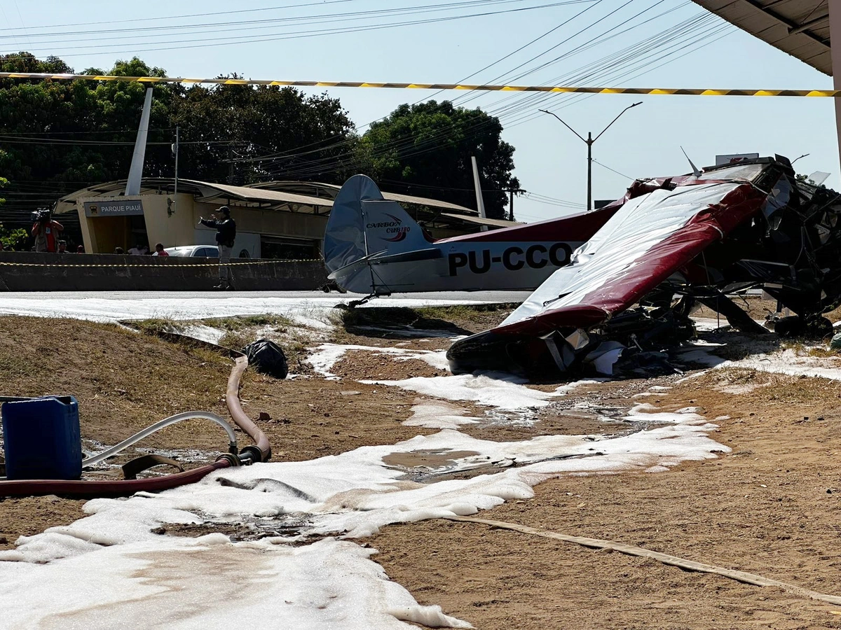 Aeronave após a queda