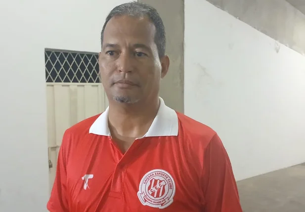 Alexandre Lima, técnico do Caiçara