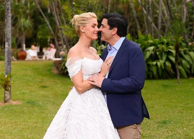 Ana Hickmann oficializou noivado com Edu Guedes