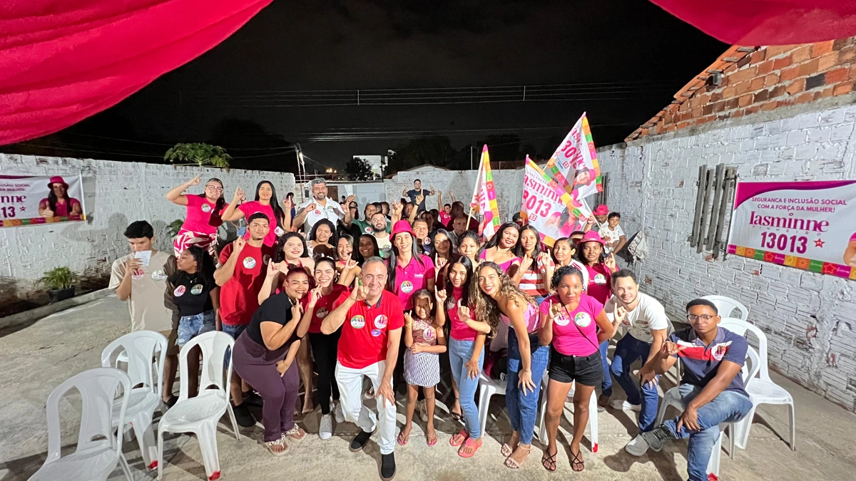 Cerca de 100 jovens participaram da reunião de Iasminne Pinheiro