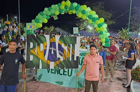 Desfile cívico de 2024