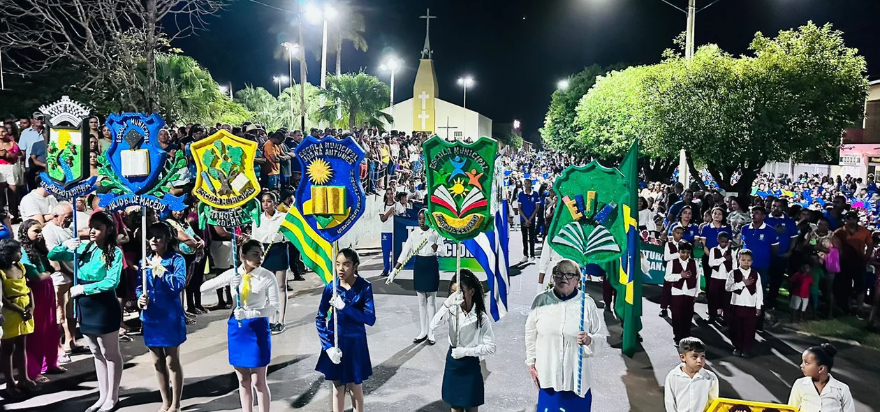 Desfile cívico