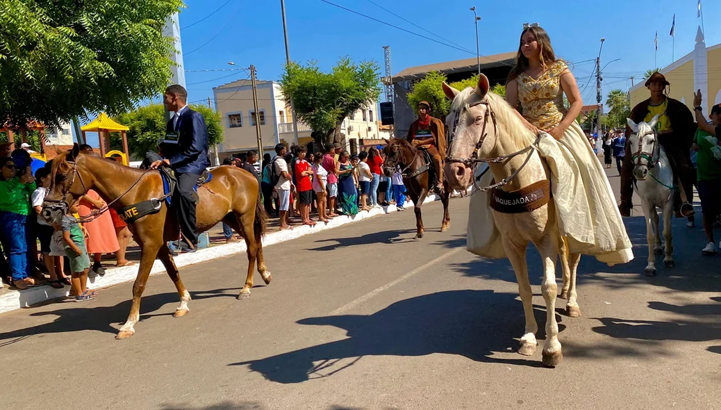 Desfile ocorreu no Centro da cidade