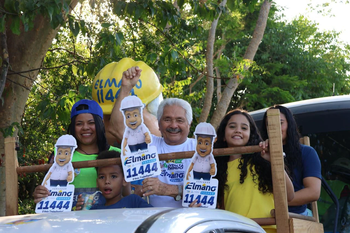 Elmano Férrer em carreata na zona sudeste de Teresina