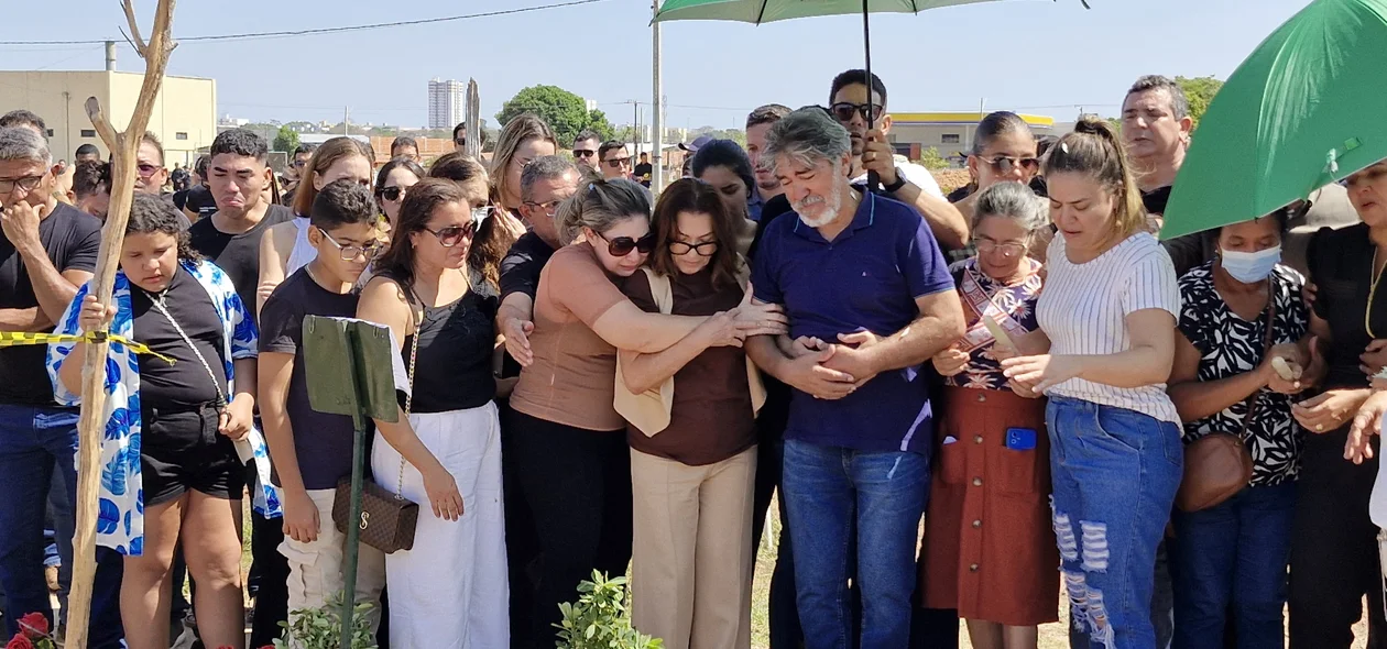 Familiares se despedem de Marcelo