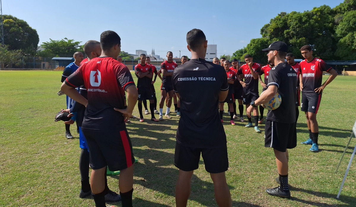 Flamengo-PI encerra preparação para jogo contra o Piauí