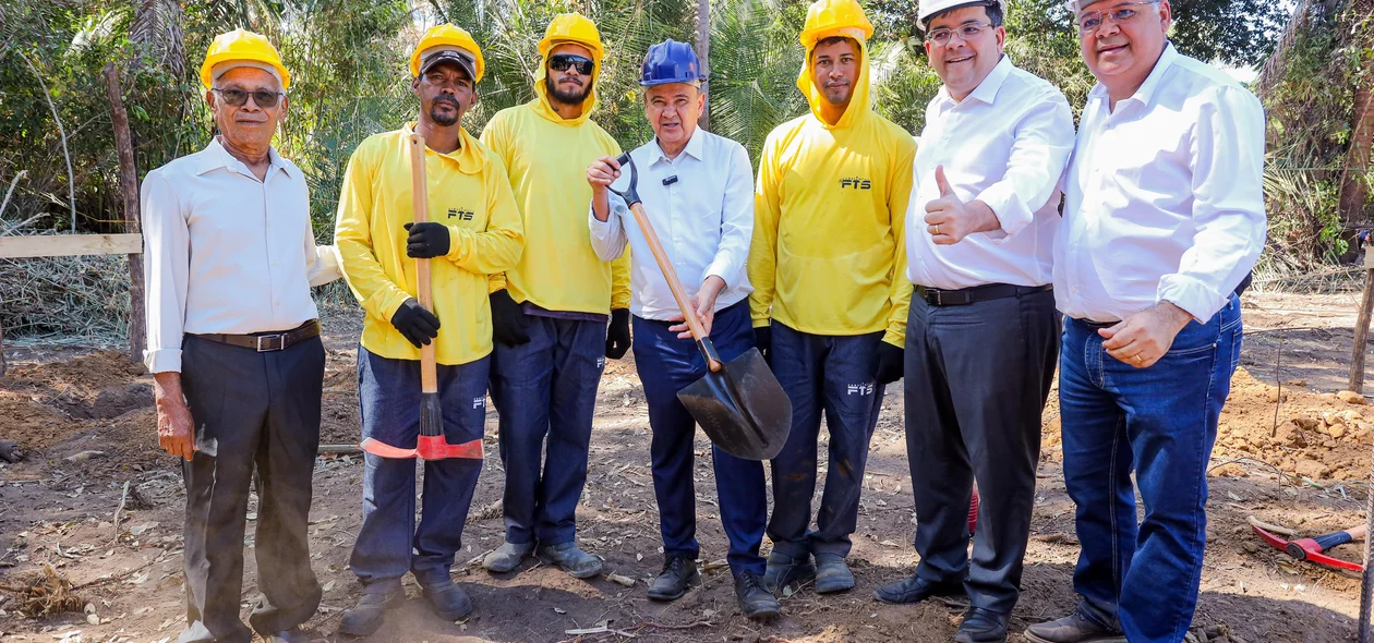 Governador Rafael Fonteles e o ministro Wellington Dias nas obras do Residencial Diuza Gonçalves em Teresina