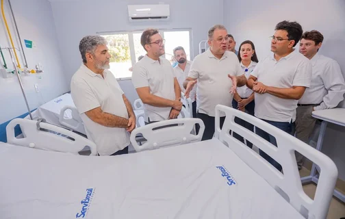 Governador Rafael Fonteles entrega primeira etapa da maior obra de saúde pública de Parnaíba