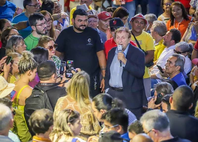 Mão Santa inaugurou o Shopping Popular Silvio Santos