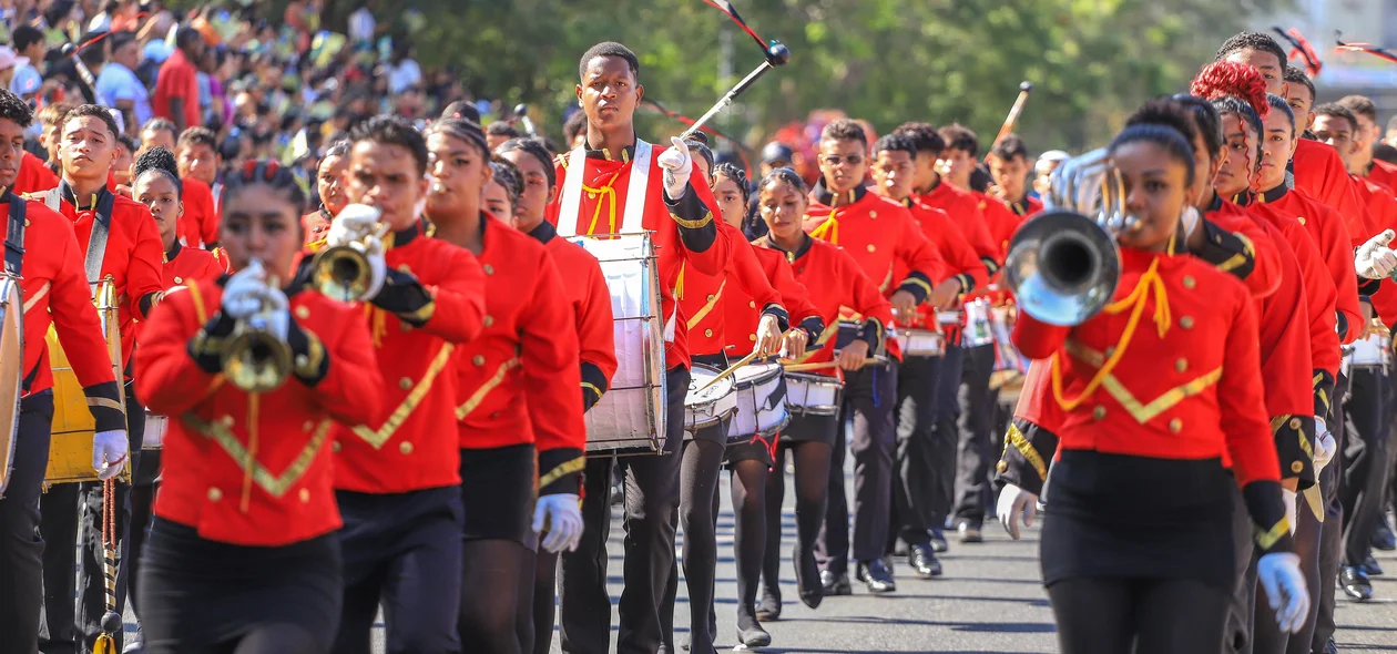 O desfile ocorreu na Avenida Marechal Castelo Branco