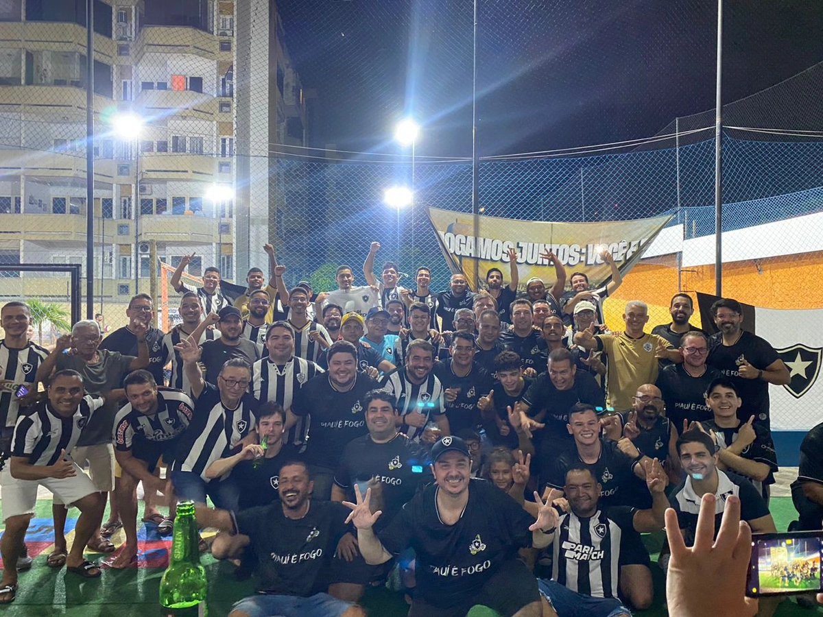 "Piauí é fogo" , torcida organizada do Botafogo se reúne em Teresina