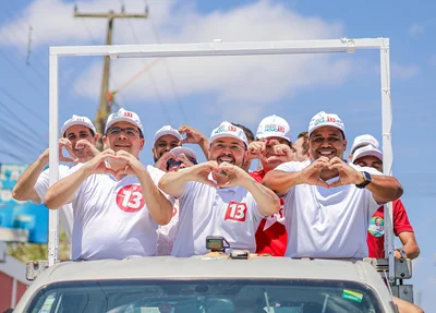 Rafael Fonteles ao lado de Fábio Novo e o presidente da Câmara de Teresina, vereador Enzo Samuel