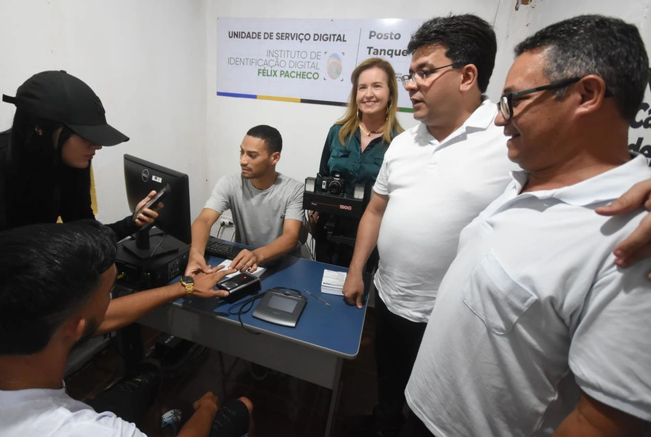 Rafael Fonteles inaugura novo posto do Instituto Félix Pacheco em Tanque do Piauí