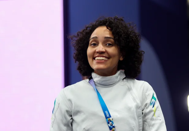 Rayssa Veras, atleta piauiense de esgrima de cadeiras de rodas