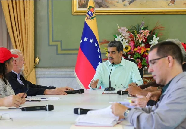 Reunião de Nicolás Maduro com o MST