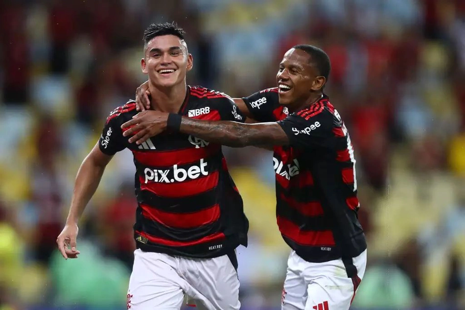 Alacaraz e Wallace Yan marcaram os gols da vitória do Flamengo