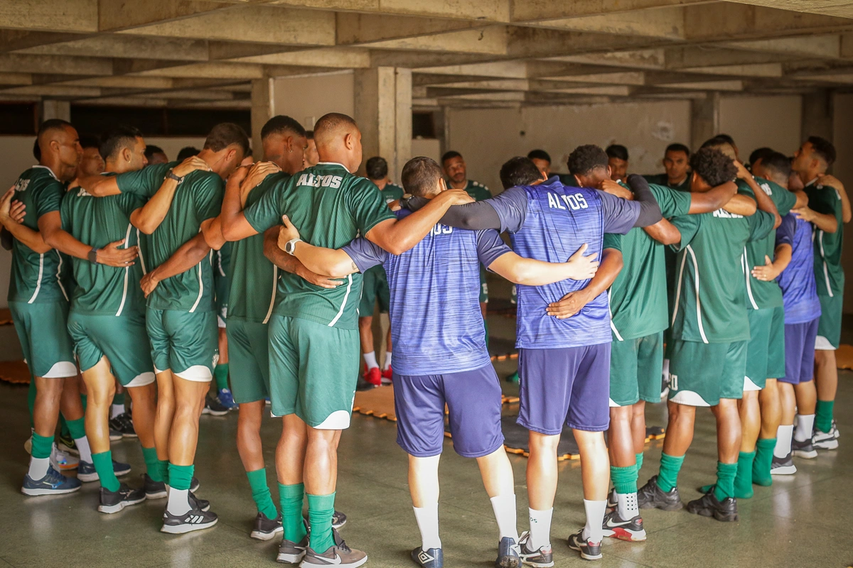 Altos realiza último treino em Teresina