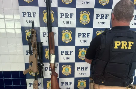 Armas de fogo e munições apreendidas pela PRF em Floriano