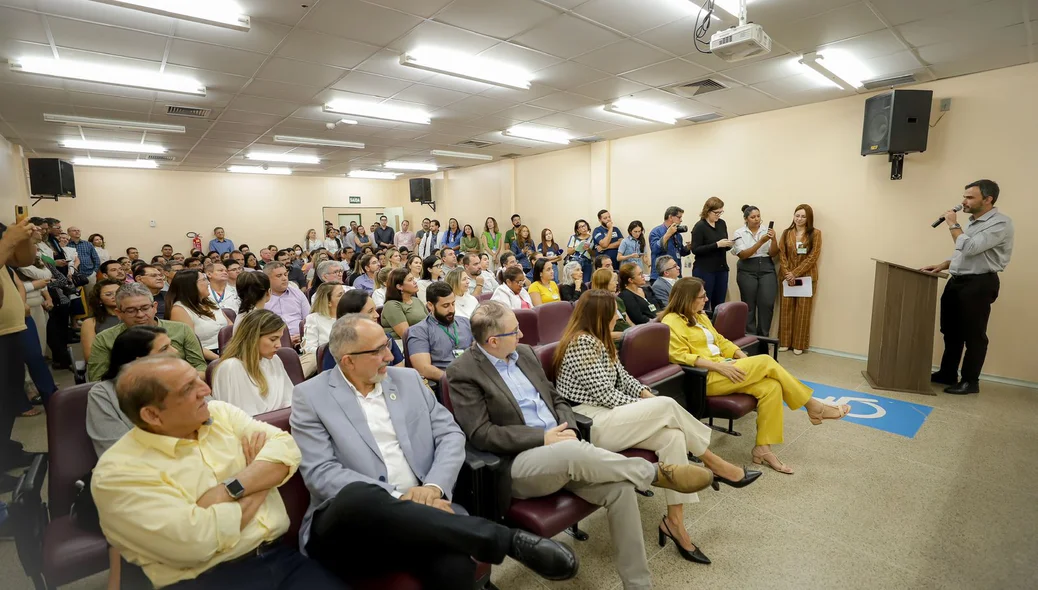 Auditório do HU da UFPI na cerimônia de posse do novo superintendente