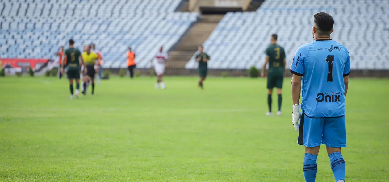 Careca, goleiro do Altos