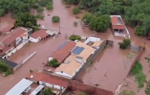 Cidade de Picos alagada