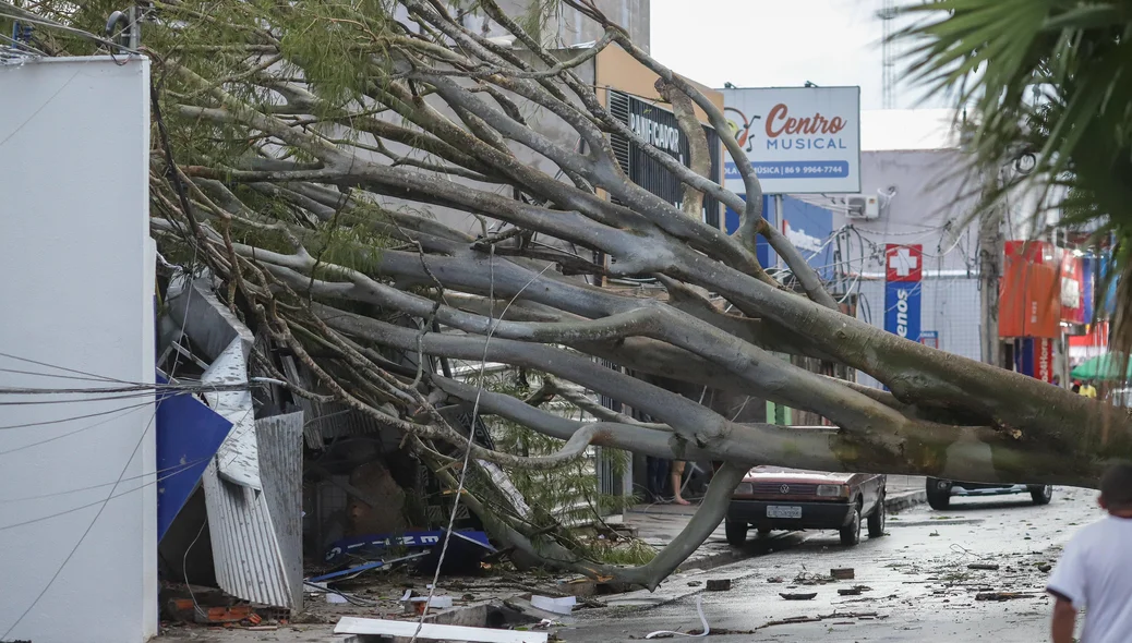 Clínica situada na Avenida Joaquim Nelson