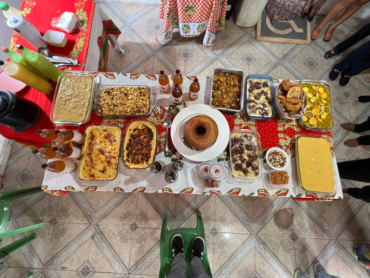 Comidas feitas pelo Projeto Crescer por meio do aproveitamento do caju