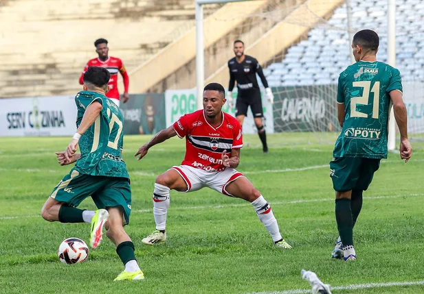 Confronto entre River e Altos