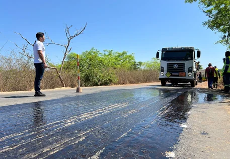 DER anuncia conclusão da obra de recuperação da PI 120 entre Pimenteiras e Valença