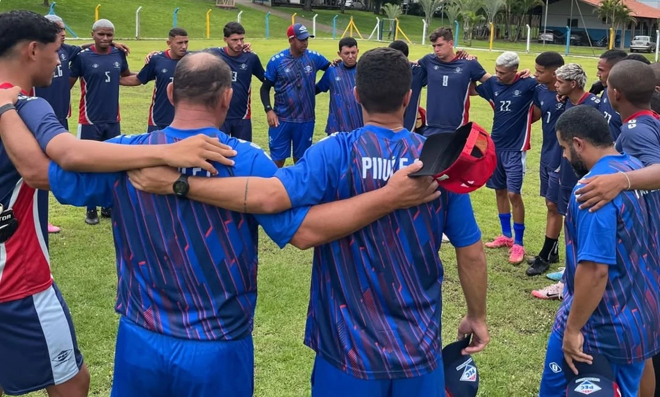 Elenco sub-20 do Piauí reunido para a Copinha