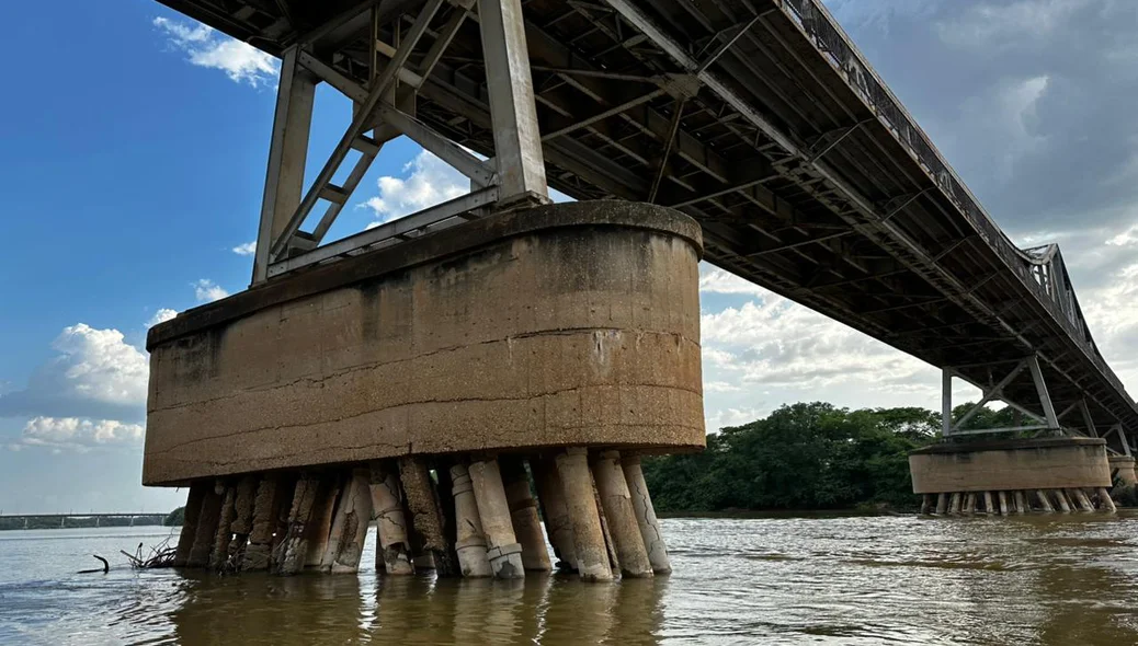 Estrutura da Ponte Metálica