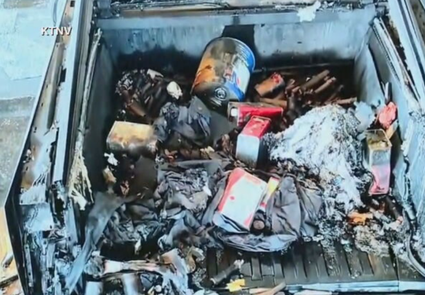 Fogos de artifício e gasolina foram usados na explosão do Tesla