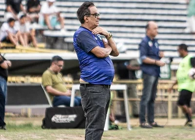 Francisco Diá, técnico do Altos