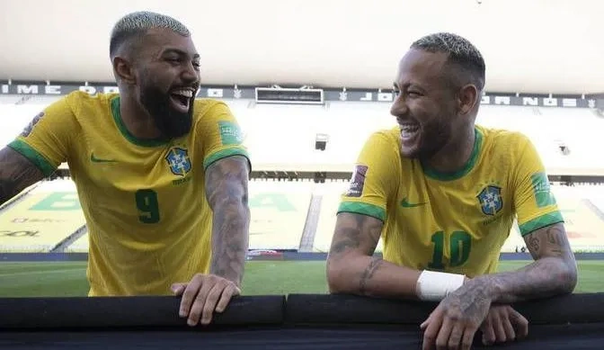 Gabigol e Neymar jogaram juntos na Seleção Brasileira