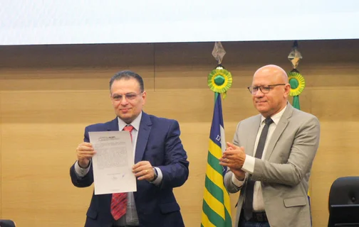 Gessivaldo assume definivamente a cadeira de deputado na Alepi