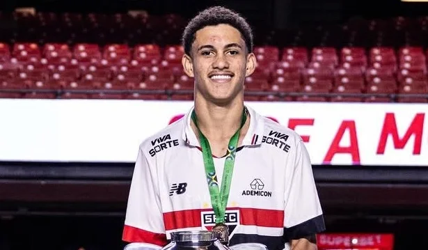 Atleta piauiense é campeão da Copinha 2025 com o São Paulo