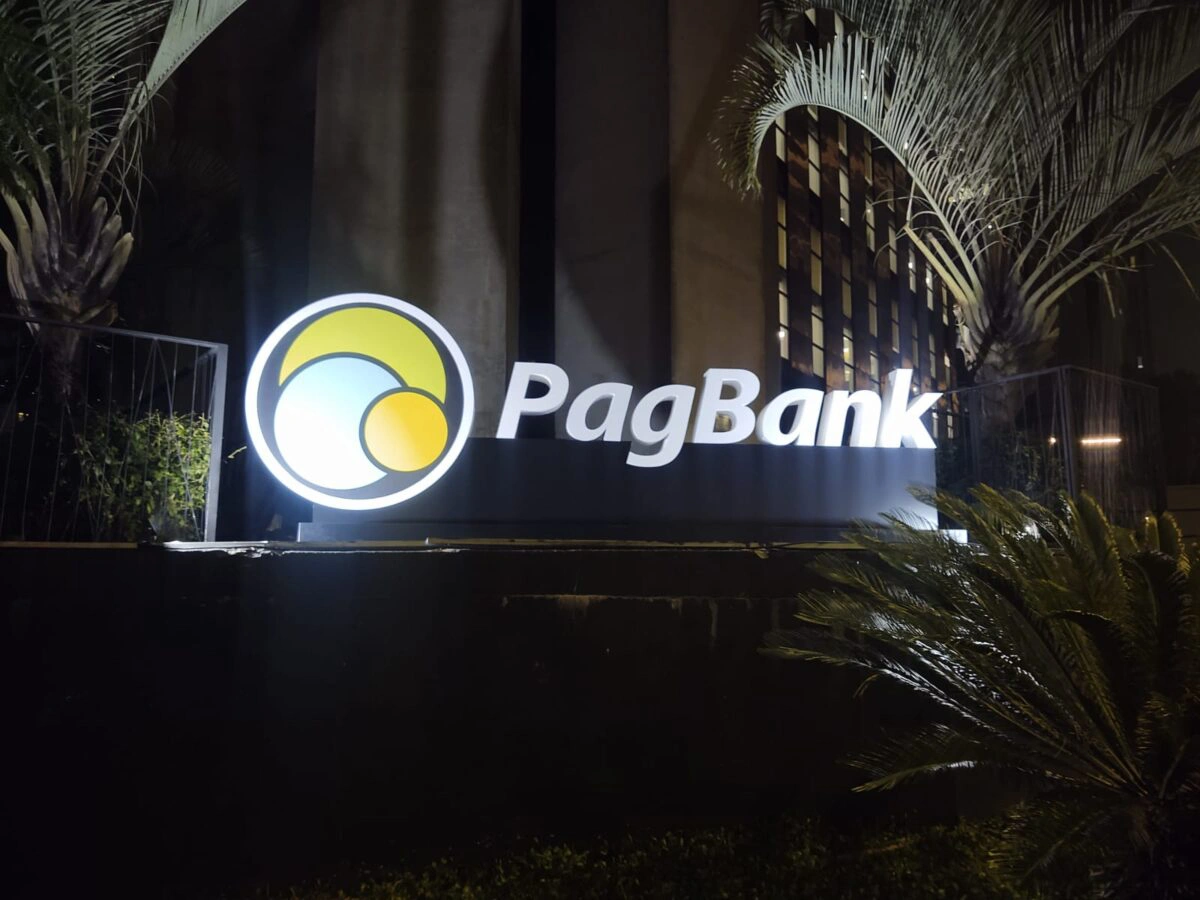 Imagem da fachada do PagBank