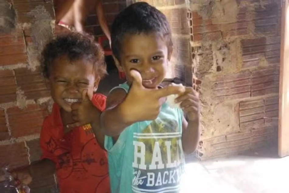 Irmãos João Miguel Silva e Ulisses Gabriel da Silva