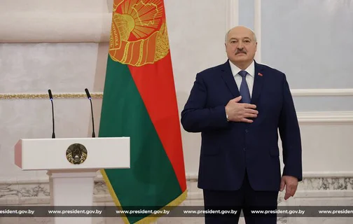 Lukashenko é reeleito presidente de Belarus